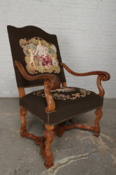 Антикварное дубовое кресло с гобеленом с античным сюжетом код. BE3259299