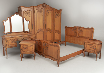 Старинный спальный гарнитур код. RM66911