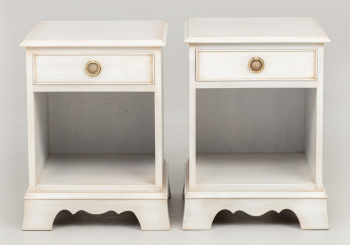 Старинные тумбочки (2 шт.) код. RM73192