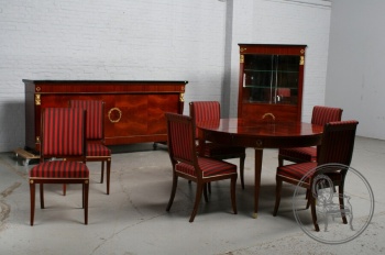 Старинный набор для столовой из красного дерева код. BE4097128