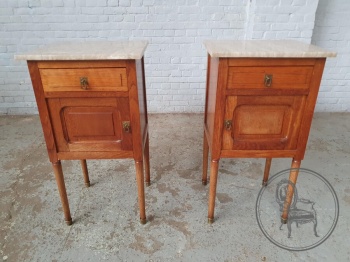 Антикварные дубовые тумбочки (пара) в стиле Арт-Деко с мраморными столешницами код. BE4096709