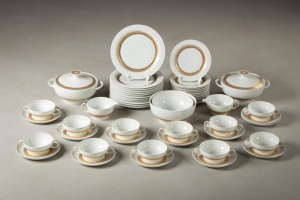 картинка Старинный фарфоровый столовый сервиз Thomas салоне старинных вещей "Шебби" являющийся официальным дистрибьютором в России и Беларуси