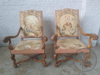 Антикварные кресла (2 шт.) из ореха с гобеленом с античным сюжетом код. BE3259335