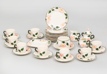 Винтажный сервиз из коллекции Wild Rose от Villeroy&Boch код. RM4101392
