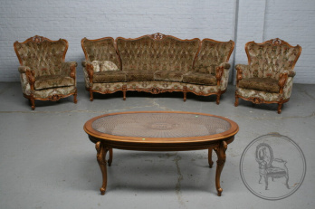 Набор старинной мебели из 4х предметов с вензельной резьбой код. BE3259564