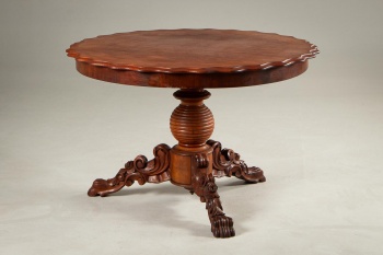 Старинный ореховый стол код. RM4101675