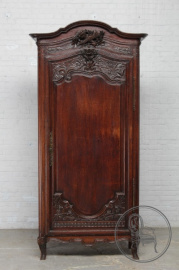 Антикварный дубовый шкаф код. BE6267