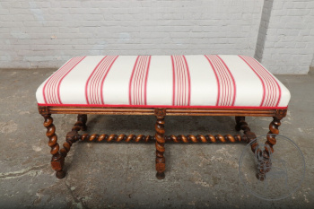 Антикварная банкетка с витыми ножками код. BE107183