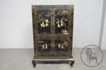 Старинный комод в ориентальном стиле с росписью и инкрустацией натуральными камнями код. BE3259340