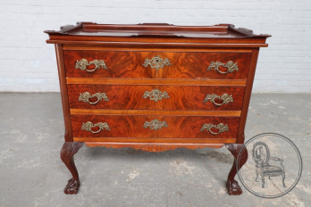 Старинный комод код. BE11485