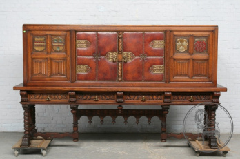 Антикварный комод код. BE6446