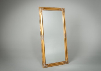 Старинное зеркало в деревянной раме с лепниной код. RM4117983