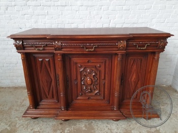 Антикварный ореховый комод код. BE4097092