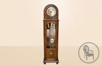 Антикварные напольные часы код. VS1083