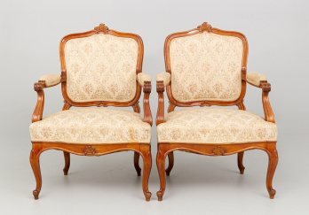 Старинные кресла (2 шт.) код. RM44349