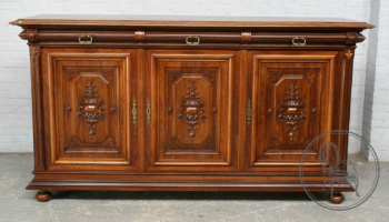 Старинный комод код. BE3450