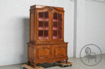 Антикварная витрина код. BE6829