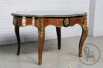 Антикварный стол в стиле Буль с бронзовыми маскаронами код. BE107427