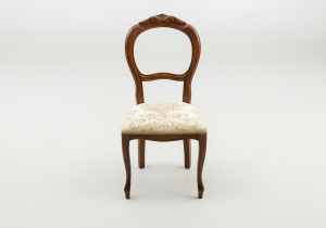 картинка Старинный стул салоне старинных вещей "Шебби" являющийся официальным дистрибьютором в России и Беларуси