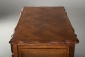 Старинный дубовый письменный стол с фигурной поверхностью код. RM4111020 фото 6