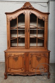 Антикварная дубовая витрина в стиле рококо код. BE4139749