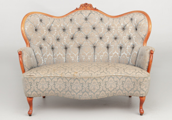 Старинный диван код. RM66901