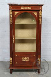 Антикварная витрина из ореха в стиле ампир с бронзовыми фигурными элементами код. BE107461