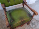 Старинное кресло с витыми ножками и обивкой зеленой кожей код. BE107045 фото 2
