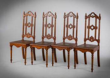Антикварный комплект стульев (4 шт.) с резной спинкой и сиденьем из кожи код.&nbsp;RM4165475