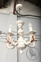 Старинная итальянская фарфоровая люстра в стиле рококо код. BE107036