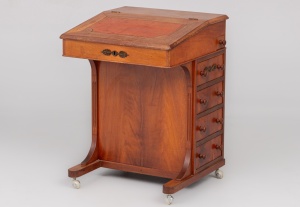 картинка Старинный секретер с боковыми выдвижными ящиками салоне старинных вещей "Шебби" являющийся официальным дистрибьютором в России и Беларуси