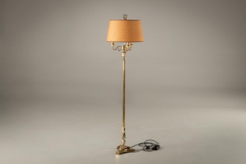 Старинный латунный торшер со вставками из оникса код. RM4101564