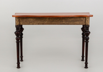 Старинный консольный столик код. RM45574