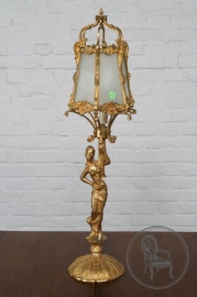 Старинная бронзовая лампа код. BE4097556