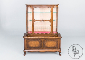 Старинный посудный шкаф код. RM0085