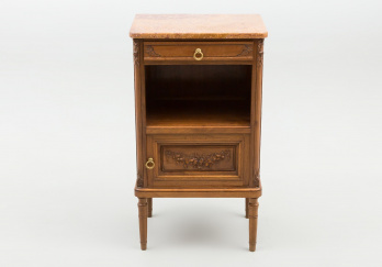 Антикварная тумбочка код. RM32348