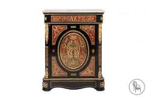 картинка Антикварный комод в стиле Буль салоне старинных вещей "Шебби" являющийся официальным дистрибьютором в России и Беларуси