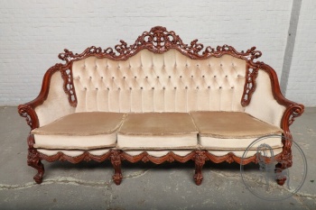 Старинная ореховая скамья с резным каркасом код. BE4130896