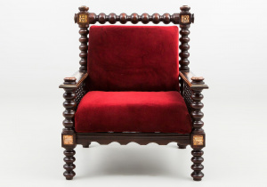 картинка Старинное кресло салоне старинных вещей "Шебби" являющийся официальным дистрибьютором в России и Беларуси