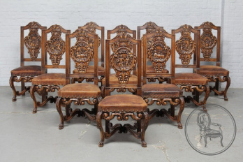 Антикварный комплект стульев (10шт.) с резными спинками код. BE107462