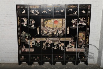 Старинная ширма с живописной композицией в стиле шинуазри код. BE4139758