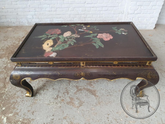 Старинный кофейный столик в ориентальном стиле с росписью и инкрустацией камнями код. BE107417