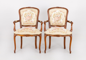 Старинные кресла (2 шт.) код. RM41820