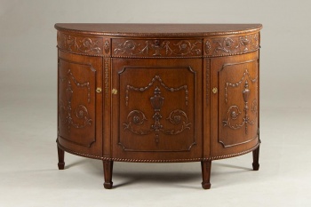 Старинный полукруглый комод с резьбой в античном стиле код. RM4101676