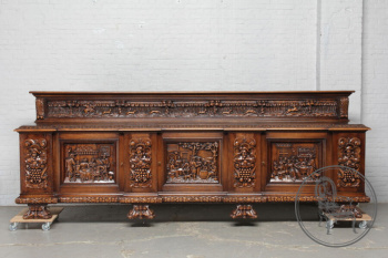 Антикварный комод с сюжетной резбой в стиле Брейгель код. BE3259500