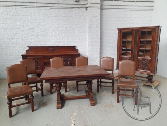 Старинный резной гарнитур для столовой код. BE4097497