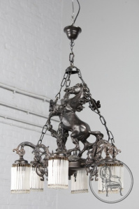 картинка Старинная люстра салоне старинных вещей "Шебби" являющийся официальным дистрибьютором в России и Беларуси
