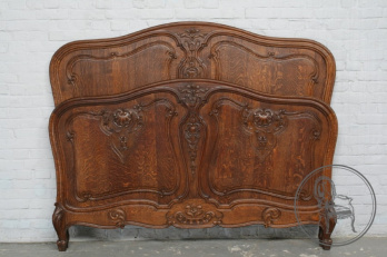 Антикварная кровать код. BE9332