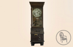 картинка Антикварные настенные часы салоне старинных вещей "Шебби" являющийся официальным дистрибьютором в России и Беларуси