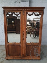Антикварный ореховый шкаф с зеркалами код. BE4165146